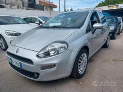 Argento Usata 2017 Fiat Punto Lounge Due volumi | 5900 € (Buon prezzo)