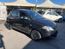 Nero Usata 2015 Lancia Ypsilon Gold Due volumi | 7800 € (Buon prezzo)