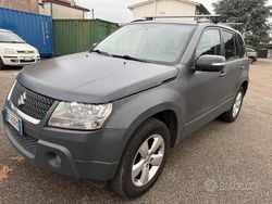 Grigio Usata 2011 Suzuki Grand Vitara SUV | 4950 € (Super prezzo)