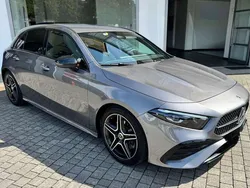 Grigio Usata 2024 Mercedes A220 AMG Line Premium Tre volumi | 39.700 € (Buon prezzo)