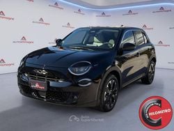 Nero Nuova 2025 Fiat 600 La Prima SUV | 25.500 €