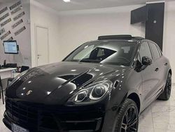 Usata 2014 Porsche Macan Turbo SUV | 39.999 €