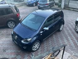 Blu/azzurro Usata 2014 VW up! Due volumi | 4500 € (Buon prezzo)