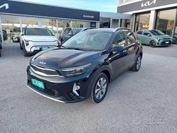 Nero Usata 2024 Kia Stonic Urban SUV | 17.900 € (Buon prezzo)