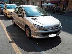 Grigio Usata 2008 Peugeot 206 Tre volumi | 2950 € (Molto cara)