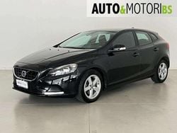 Nero Usata 2014 Volvo V40 Kinetic Tre volumi | 8200 € (Buon prezzo)