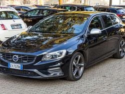 Nero Usata 2014 Volvo V60 R-Design Momentum Station wagon | 11.000 € (Cara)