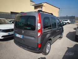 Grigio Usata 2016 Renault Kangoo Life Monovolume | 4500 € (Ottimo prezzo)
