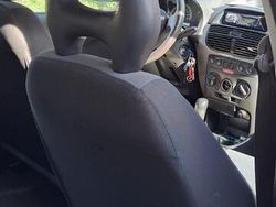 Grigio Usata 2000 Fiat Punto Due volumi | 500 € (Buon prezzo)