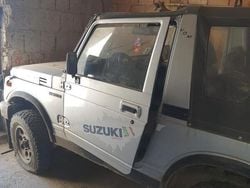 Usata 1986 Suzuki Samurai SUV | 4000 €