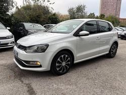 Bianco Nuova 2025 VW Polo Tre volumi | 4300 € (Buon prezzo)