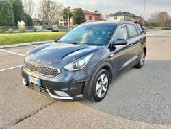 Grigio Usata 2018 Kia Niro Start SUV | 11.950 € (Ottimo prezzo)
