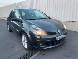Grigio Usata 2006 Renault Clio II Initiale Tre volumi | 3400 € (Cara)