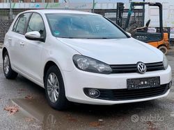 Bianco Usata 2009 VW Golf VI Highline Tre volumi | 6700 € (Cara)