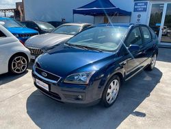 Blu Usata 2005 Ford Focus Tre volumi | 3300 € (Cara)