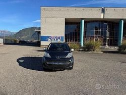 Grigio Usata 2012 Peugeot 107 Access Due volumi | 4200 € (Ottimo prezzo)