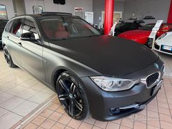 Nero Usata 2013 BMW 335 Luxury Line Tre volumi | 15.999 €