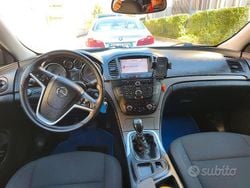 Bianco Usata 2011 Opel Insignia Station wagon | 6999 € (Molto cara)