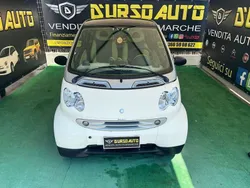 Beige Usata 2005 Smart ForTwo Coupé Pure Due volumi | 2000 € (Buon prezzo)