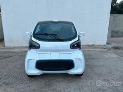 Bianco Usata 2022 XEV Yoyo Due volumi | 7900 €