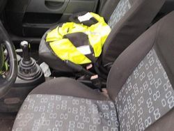 Grigio Usata 2006 Ford Fiesta Tre volumi | 800 € (Ottimo prezzo)