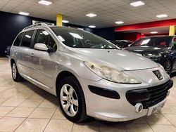 Grigio Usata 2007 Peugeot 307 Station wagon | 1900 € (Ottimo prezzo)