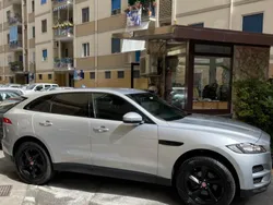 Usata 2017 Jaguar F-Pace SUV | 16.900 € (Ottimo prezzo)