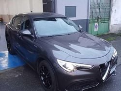 Gray Usata 2021 Alfa Romeo Stelvio Super SUV | 22.590 € (Ottimo prezzo)