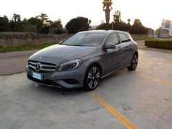 Grigio Usata 2013 Mercedes A200 Executive Tre volumi | 10.950 € (Ottimo prezzo)