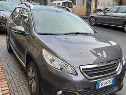 Usata 2016 Peugeot 2008 SUV | 8500 € (Ottimo prezzo)