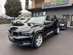 Nero Usata 2021 Volvo XC40 Momentum SUV | 20.900 € (Ottimo prezzo)