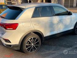 Bianco Usata 2019 VW T-Roc Style SUV | 17.500 € (Cara)