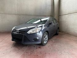 Grigio scuro Usata 2014 Ford Focus Station wagon | 5950 € (Ottimo prezzo)