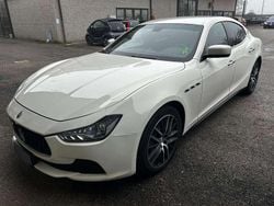Bianco Usata 2016 Maserati Ghibli Tre volumi | 19.850 € (Buon prezzo)