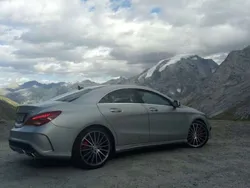 Argento Usata 2014 Mercedes CLA45 AMG AMG Tre volumi | 29.000 € (Buon prezzo)