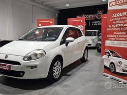 Bianco Usata 2013 Fiat Punto Easy Tre volumi | 4200 € (Cara)