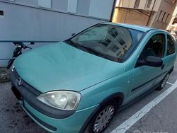 Usata 2001 Opel Corsa Due volumi | 1500 € (Buon prezzo)