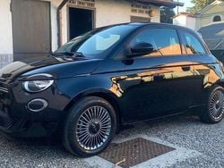 Nero Usata 2021 Fiat 500e Icon Due volumi | 12.800 € (Ottimo prezzo)