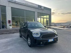 Midnightblack metallic Usata 2021 Mini Cooper D Countryman Essential SUV | 24.990 € (Buon prezzo)