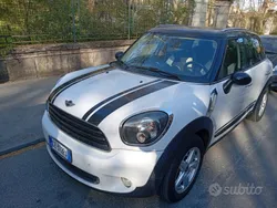Usata 2011 Mini Countryman SUV | 4800 € (Ottimo prezzo)