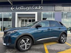 Blu/azzurro Usata 2022 Peugeot 3008 Allure SUV | 19.900 € (Buon prezzo)