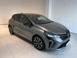 Other Usata 2025 Renault Clio V Techno Tre volumi | 16.490 € (Buon prezzo)