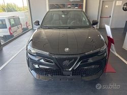 Nuova 2025 Alfa Romeo Junior SUV | 27.500 € (Buon prezzo)