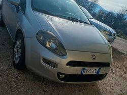 Grigio Usata 2015 Fiat Grande Punto Due volumi | 3600 € (Ottimo prezzo)