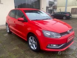 Rosso Usata 2014 VW Polo Comfortline Tre volumi | 7690 € (Buon prezzo)