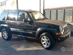 Nero Usata 2008 Jeep Cherokee SUV | 3500 €