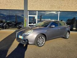 Grigio Usata 2012 Alfa Romeo Giulietta Distinctive Tre volumi | 7900 € (Buon prezzo)