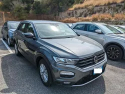 Grigio Usata 2021 VW T-Roc Business SUV | 18.999 € (Ottimo prezzo)