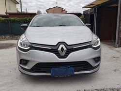 Grigio Usata 2019 Renault Clio IV Tre volumi | 10.000 € (Buon prezzo)