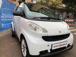 Branco Usado 2008 Smart ForTwo Coupé Pulse Coupé | 5480 € (Preço justo)
